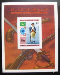 Poštovní známka Mauritánie 1976 Vojenská uniforma neperf. Mi# Block 14 B
