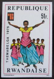 Poštovní známka Rwanda 1975 Kostýmy neperf. Mi# 773 B