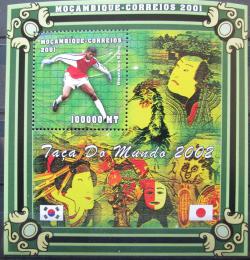 Poštovní známka Mosambik 2001 Nwankwo Kanu Mi# 1883 Kat 13.50€