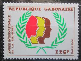 Poštovní známka Gabon 1985 Mezinárodní rok mládeže Mi# 928