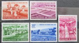 Potovn znmky Guinea 1964 Vodovod do Conakry Mi# 230-34 - zvtit obrzek