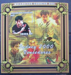 Poštovní známka Mosambik 2001 LOH Sydney Mi# Block 80 Kat 10€