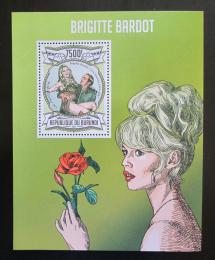 Poštovní známka Burundi 2013 Brigitte Bardot Mi# Block 326 Kat 9€