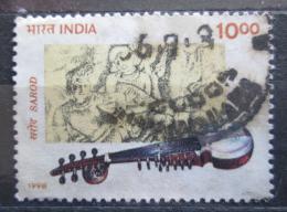 Poštovní známka Indie 1998 Hudební nástroj Sarod Mi# 1666