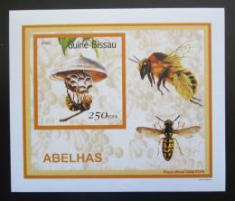 Poštovní známka Guinea-Bissau 2001 Vèely a vosy DELUXE Mi# 1514 Block
