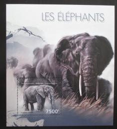 Poštovní známka Burundi 2012 Slon africký Mi# Block 291 Kat 9€