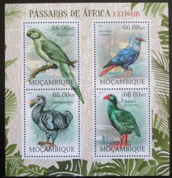 Poštovní známky Mosambik 2012 Vyhynulí ptáci Afriky Mi# 5841-44 Kat 15€
