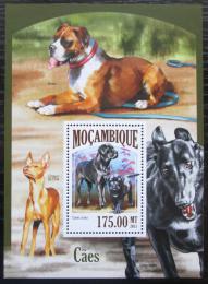 Poštovní známka Mosambik 2013 Psi Mi# Block 836 Kat 10€ 