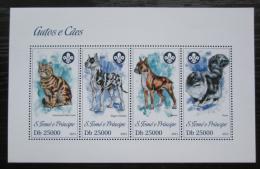 Poštovní známky Svatý Tomáš 2013 Koèky a psi Mi# 5181-84 Kat 10€