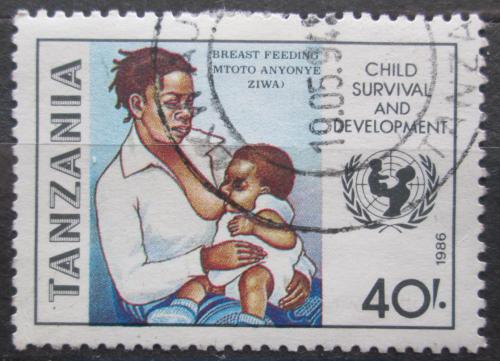 Poštovní známka Tanzánie 1986 Boj proti dìtské úmrtnosti Mi# 335