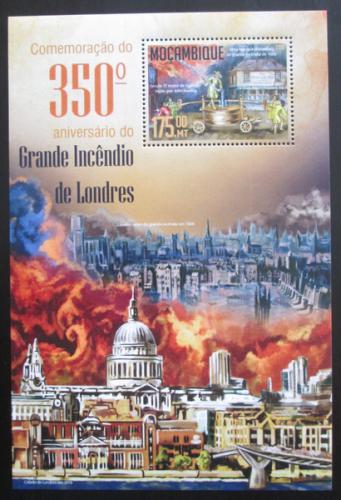 Poštovní známka Mosambik 2016 Velký požár Londýna Mi# Mi# Block 1137 Kat 10€
