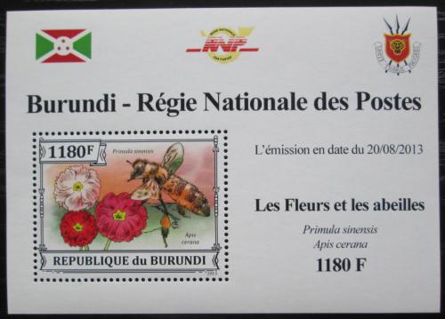 Poštovní známka Burundi 2013 Vèely a kvìtiny DELUXE Mi# 3289 Block