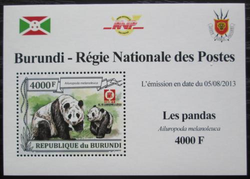 Potovn znmka Burundi 2013 Pandy DELUXE Mi# N/N