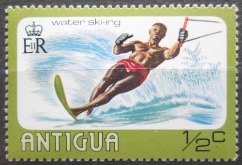 Poštovní známka Antigua 1976 Vodní lyžování Mi# 432