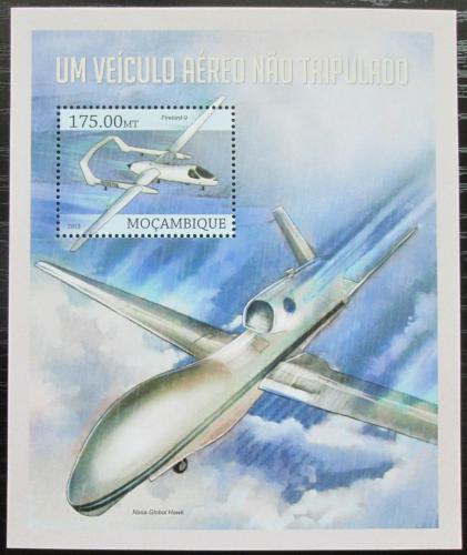 Poštovní známka Mosambik 2013 Bezpilotní letadla Mi# Block 762 Kat 10€