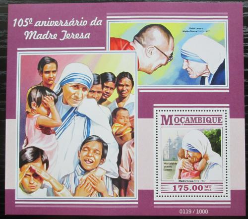 Poštovní známka Mosambik 2015 Matka Tereza Mi# Block 1061 Kat 10€