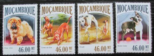 Poštovní známky Mosambik 2013 Psi Mi# 6982-85 Kat 11€