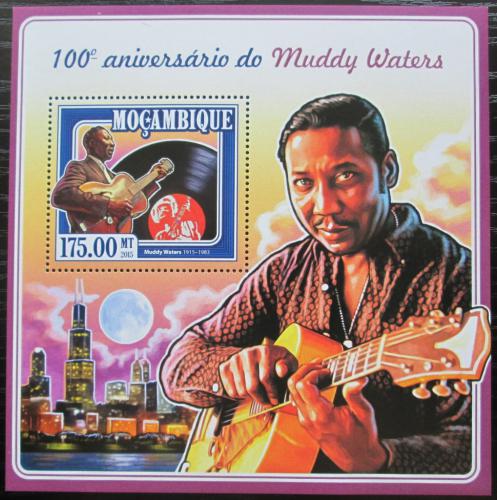 Poštovní známka Mosambik 2015 Muddy Waters, muzikant Mi# Block 992 Kat 10€