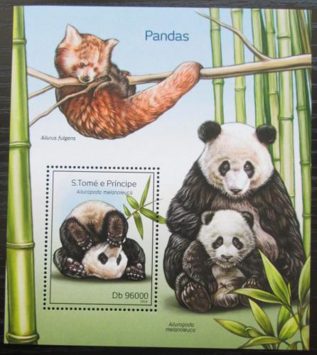 Poštovní známka Svatý Tomáš 2014 Pandy Mi# Block 980 Kat 10€