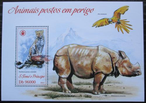 Poštovní známka Svatý Tomáš 2013 Ohrožená fauna Mi# Block 917 Kat 10€