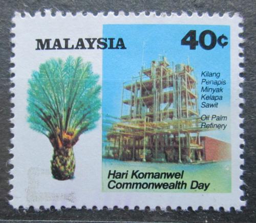 Poštovní známka Malajsie 1983 Palma a rafinérie Mi# 256