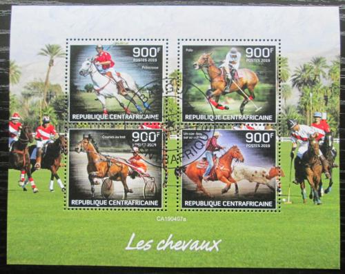 Poštovní známky SAR 20219 Dostihy Mi# 8802-05 Kat 16€