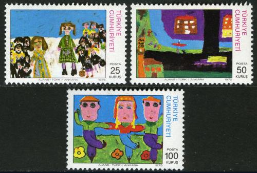 Poštovní známky Turecko 1975 Dìtské kresby Mi# 2351-53