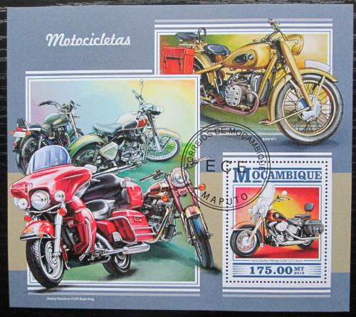 Poštovní známka Mosambik 2015 Motocykly Mi# Block 1052 Kat 10€