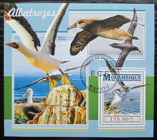 Poštovní známka Mosambik 2015 Albatros Mi# Block 1073 Kat 10€