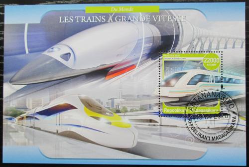 Poštovní známka Madagaskar 2020 Moderní lokomotivy Mi# N/N