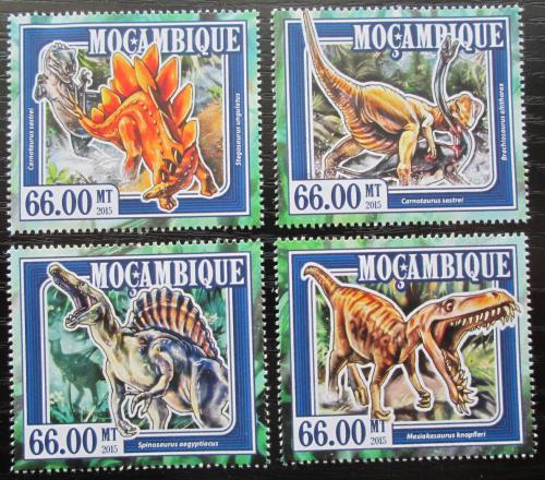 Poštovní známky Mosambik 2015 Dinosauøi Mi# 7700-03 Kat 15€