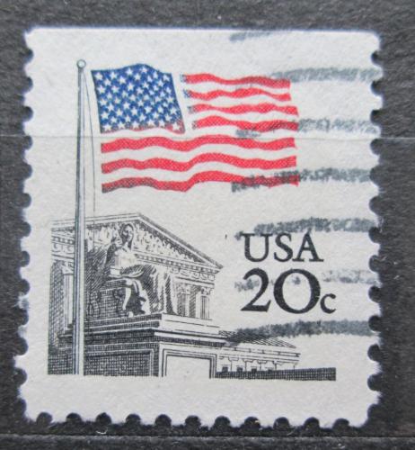 Poštovní známka USA 1981 Vlajka a Nejvyšší soud Mi# 1522