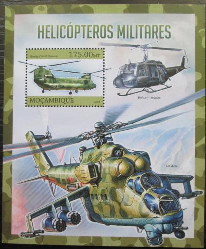 Poštovní známka Mosambik 2013 Vojenské helikoptéry Mi# Block 761 Kat 10€