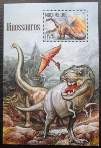 Poštovní známka Mosambik 2016 Dinosauøi Mi# Block 1130 Kat 10€