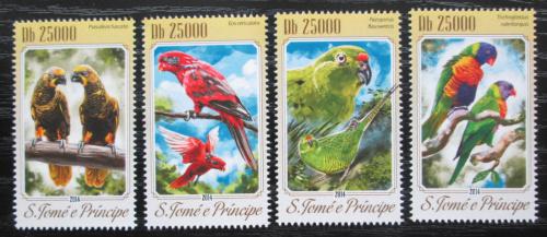 Poštovní známky Svatý Tomáš 2014 Papoušci Mi# 5820-23 Kat 10€