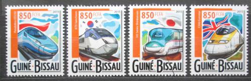 Poštovní známky Guinea-Bissau 2015 Moderní lokomotivy Mi# 7986-89 Kat 13€