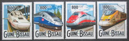 Poštovní známky Guinea-Bissau 2015 Moderní lokomotivy Mi# 7871-74 Kat 14€