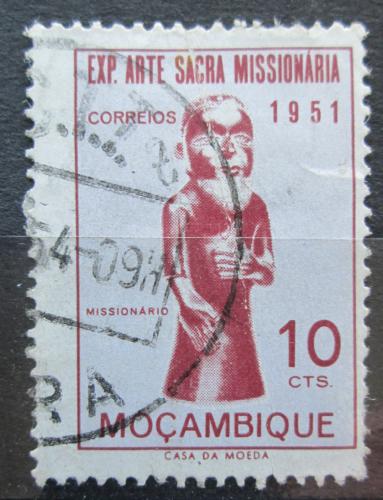 Poštovní známka Mosambik 1953 Socha misionáøe Mi# 414