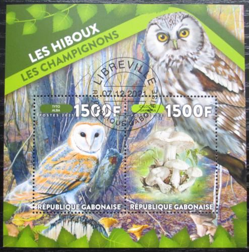 Poštovní známka Gabon 2022 Sovy a houby Mi# N/N