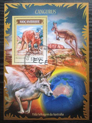 Poštovní známka Mosambik 2014 Klokani Mi# Block 901 Kat 10€