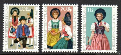 Poštovní známky Lichtenštejnsko 1977 Lidové kroje Mi# 684-86