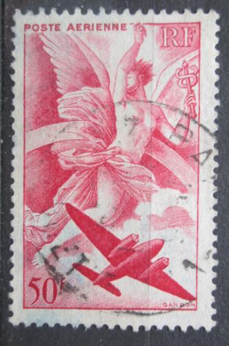 Poštovní známka Francie 1946 Iris a letadlo Mi# 749