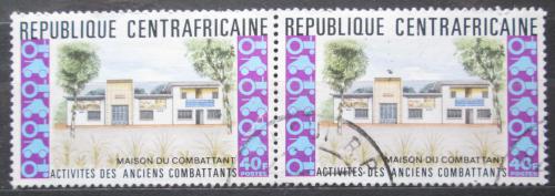 Poštovní známky SAR 1974 Budova veteránù pár Mi# 360