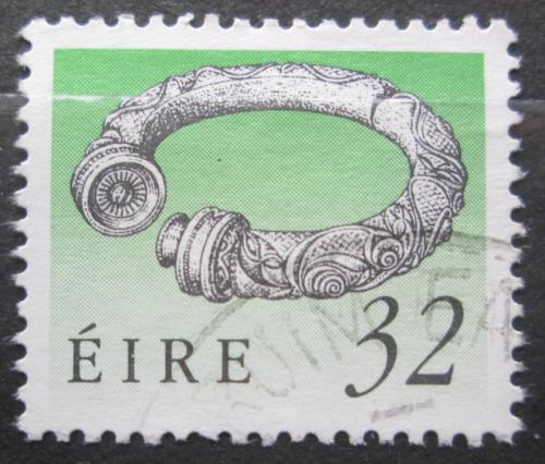 Poštovní známka Irsko 1990 Stará ozdoba na krk Mi# 704 I A