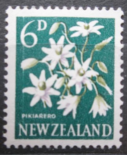 Poštovní známka Nový Zéland 1960 Plamének latnatý Mi# 399