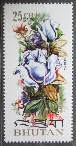 Poštovní známka Bhútán 1973 Rùže Mi# 546