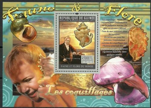 Poštovní známka Guinea 2011 Mušle Mi# Block 1939 Kat 18€