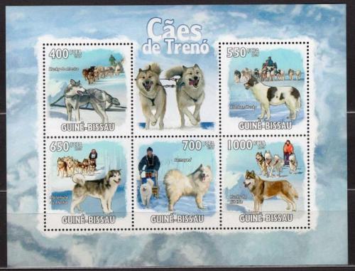 Poštovní známky Guinea-Bissau 2009 Tažní psi Mi# 4456-60 Kat 13€