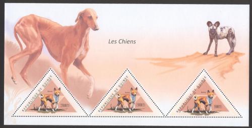 Poštovní známky Guinea 2011 Psi Mi# Block 1994 Kat 18€