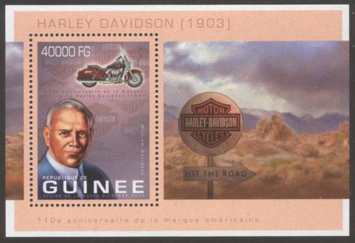 Poštovní známka Guinea 2013 Motocykly Harley Davidson Mi# Block 2247 Kat 16€